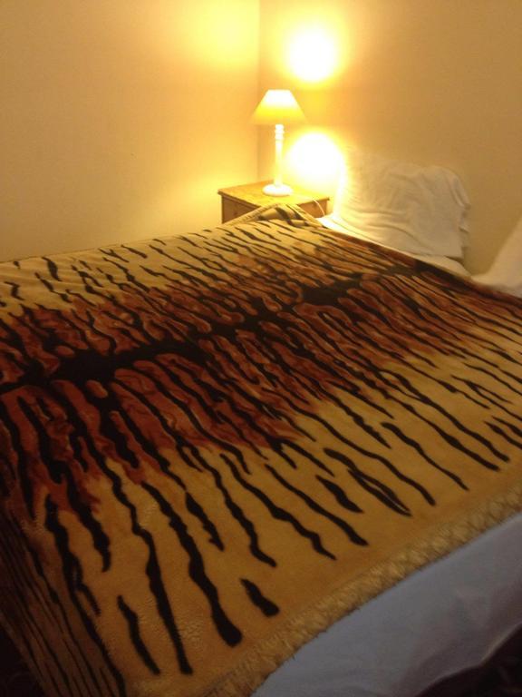 Harrow Bed & Breakfast Гарроу Номер фото